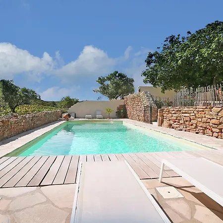 In With Pool & Views, Cleaning Included Apartment