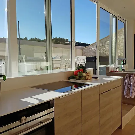 Appartement In With Pool & Views, Cleaning Included *